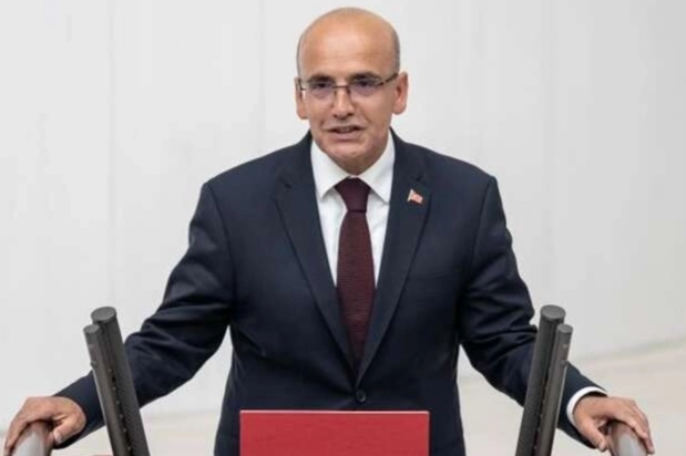 Bakan Şimşek: T&uuml;rkiye ekonomisi 23 &ccedil;eyrektir kesintisiz b&uuml;y&uuml;yor