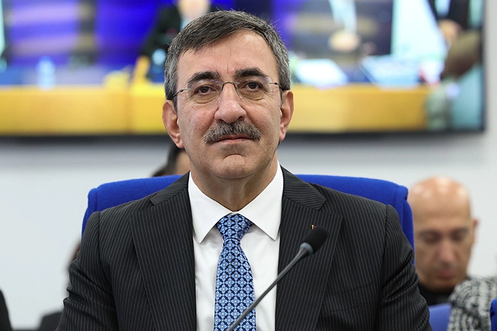 EKK'dan yılın ikinci mesajı: Hedef dengeli b&uuml;y&uuml;me