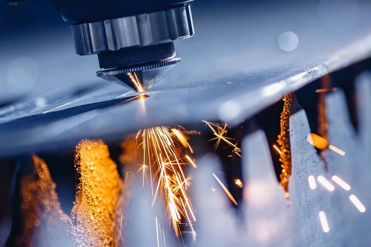 T&uuml;rkiye ekonomisi 2025&rsquo;te y&uuml;zde 3,6 b&uuml;y&uuml;d&uuml;... Yıllık GSYH 63 trilyon lirayı aştı