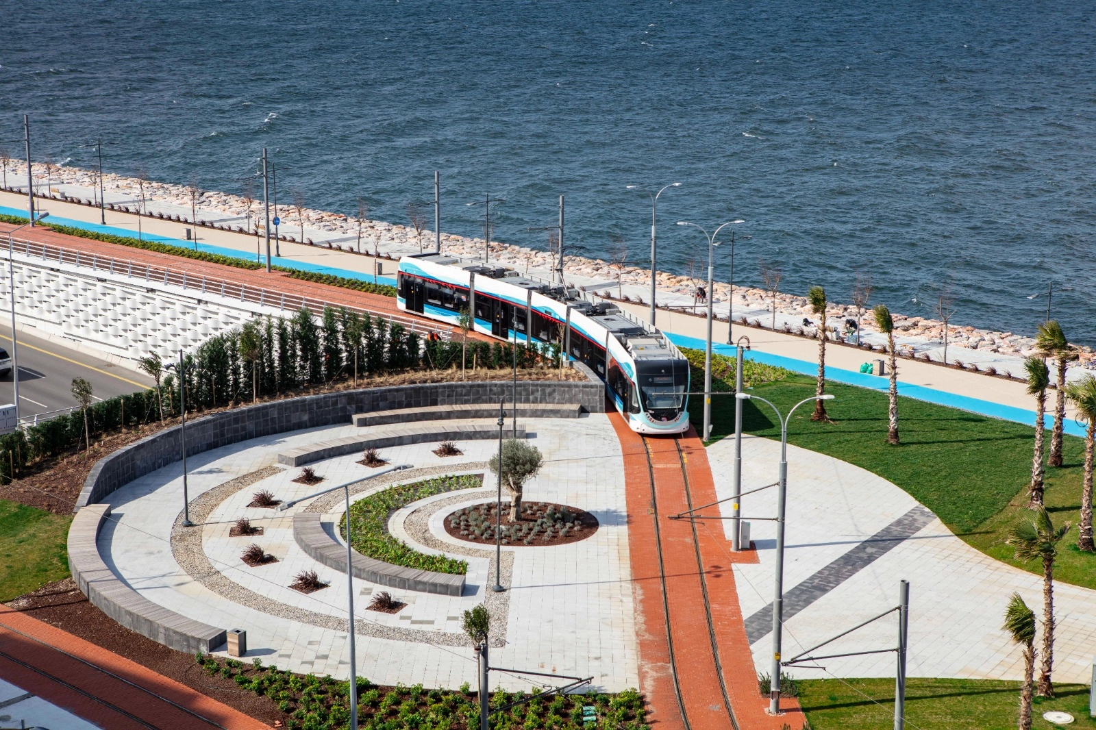 Uluslararası toplu ulaşım d&uuml;nyası İzmir'de ağırlanacak