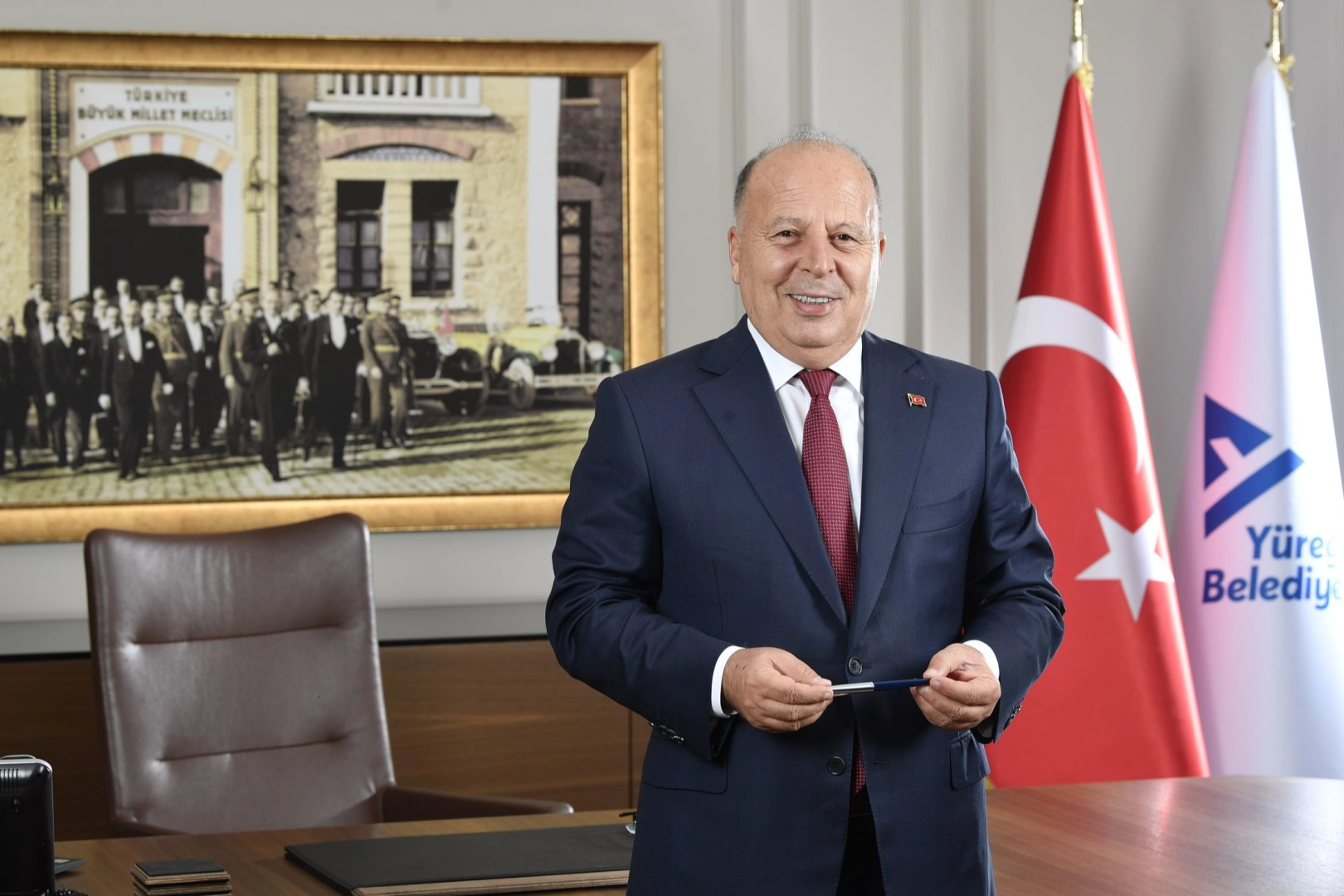 Adana Y&uuml;reğir Belediye Başkanı'na 5 yıl 3 ay hapis cezası!