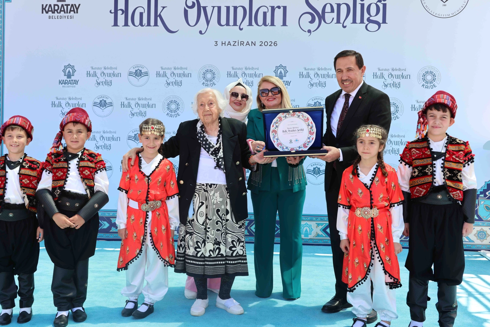 Konya Karatay&rsquo;da k&uuml;lt&uuml;rel miras halk oyunlarıyla yaşatıldı