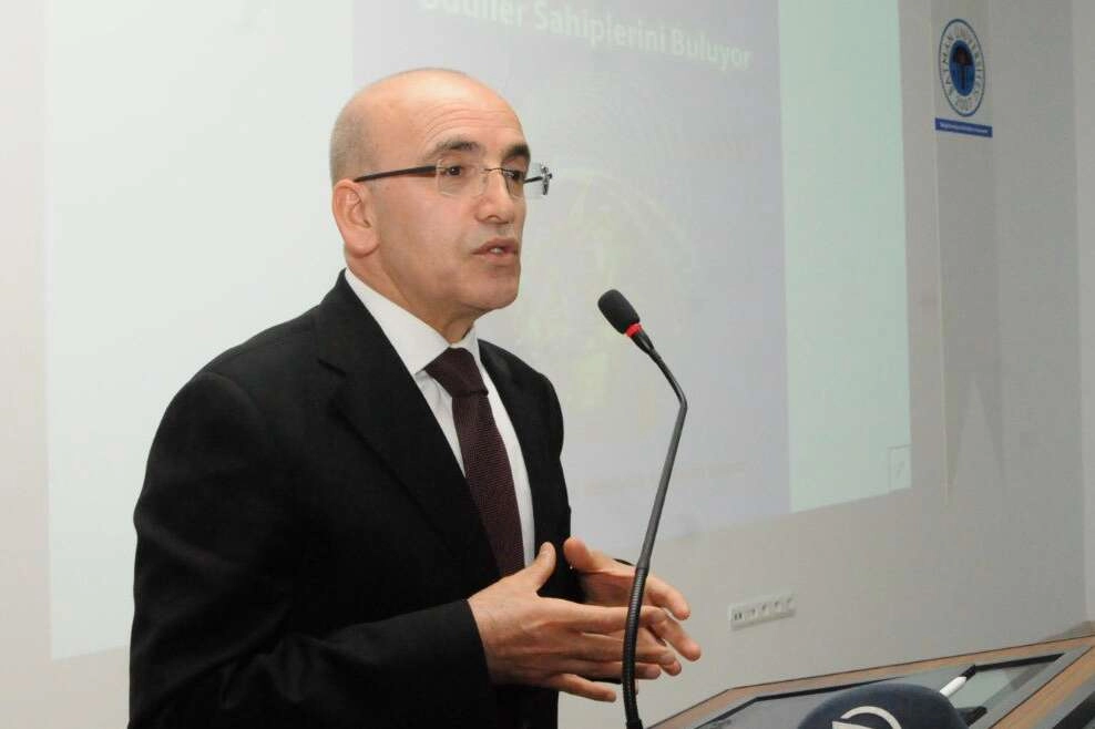 Bakan Şimşek: Dezenflasyon s&uuml;reci s&uuml;r&uuml;yor