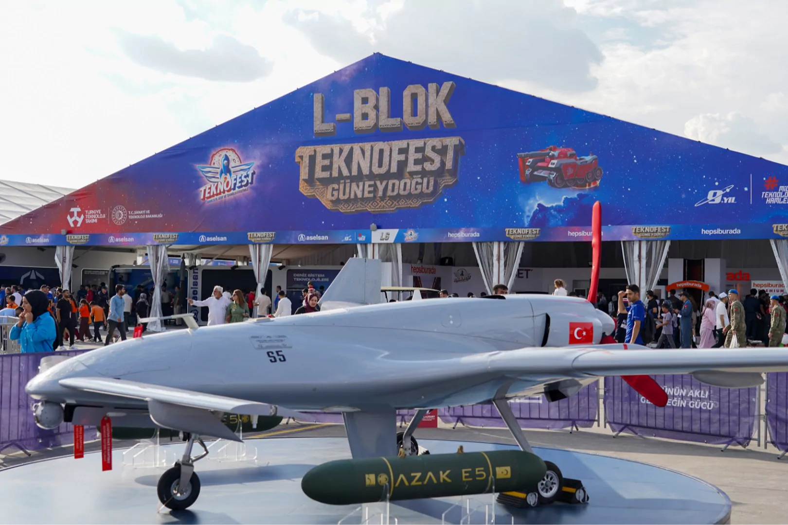 Sel&ccedil;uklu Gen&ccedil;lik Meclisi TEKNOFEST 2026&rsquo;da gururlandırdı