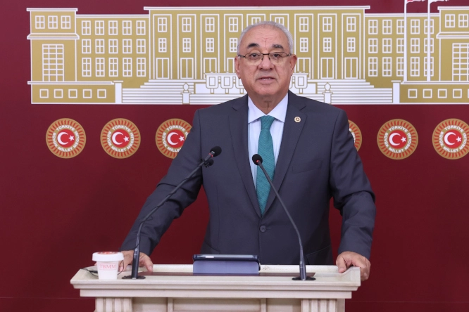 DSP'den emeklilere bayram ikramiyesi &ouml;nerisi