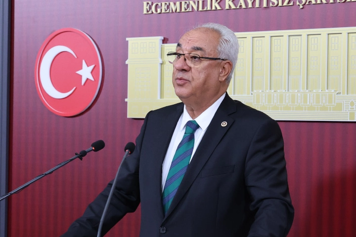 DSP Genel Başkanı Aksakal: Ter&ouml;r&uuml;n bitirilmesi iradesine destek i&ccedil;in imzalayacağım