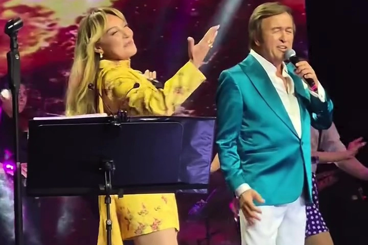 Ziynet Sali, Erol Evgin&rsquo;in Harbiye konserinde