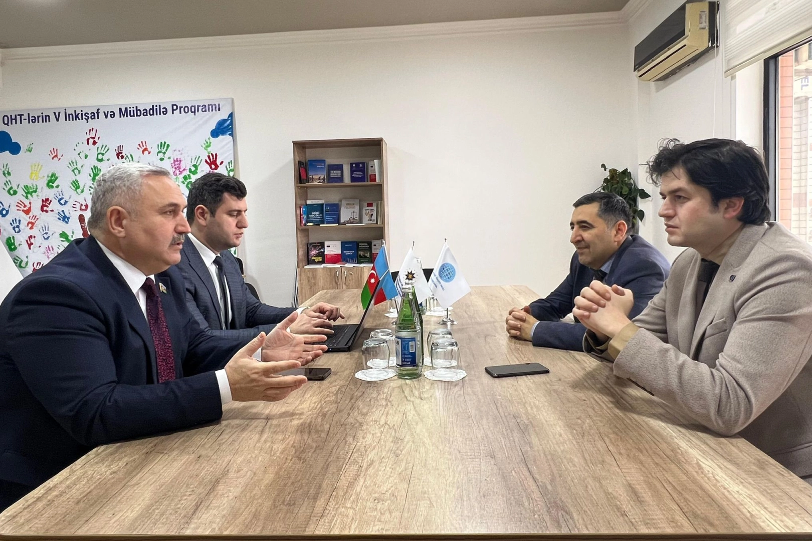 Bak&uuml;&rsquo;de T&uuml;rk D&uuml;nyası STK'ları ile iş birliği g&uuml;&ccedil;leniyor