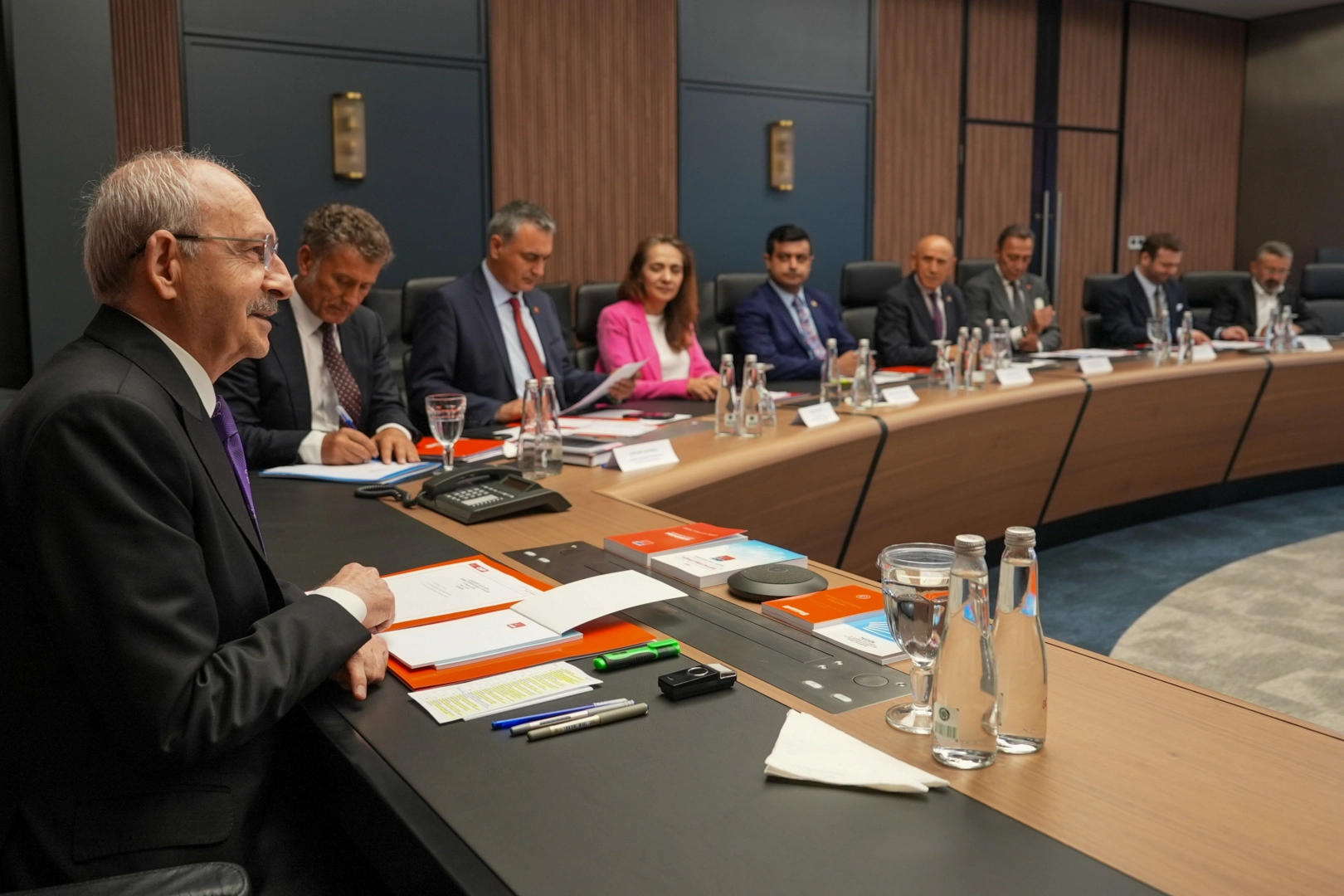 CHP&rsquo;de disiplin s&uuml;reci başladı... 9 Milletvekili Y&uuml;ksek Disiplin Kurulu&rsquo;na sevk edildi
