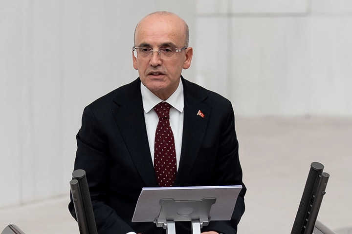 Bakan Şimşek: Katma değerli &uuml;retimi ve rekabet g&uuml;c&uuml;n&uuml; artırmayı s&uuml;rd&uuml;receğiz