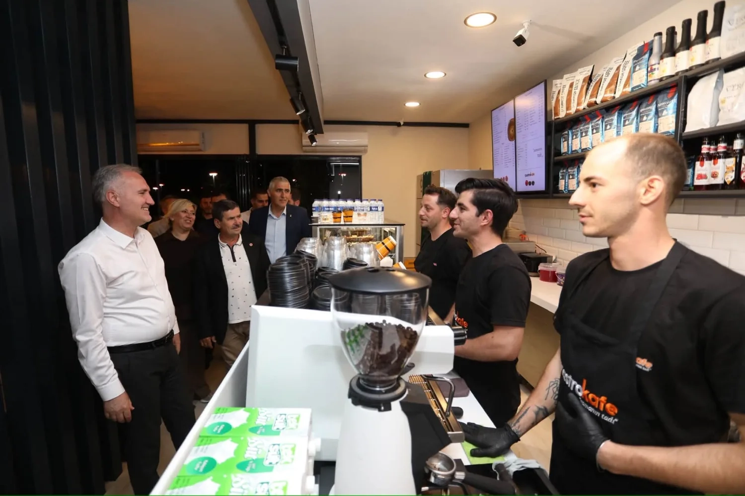 Gastro Kafe 'Kanal İneg&ouml;l'de faaliyete ge&ccedil;ti