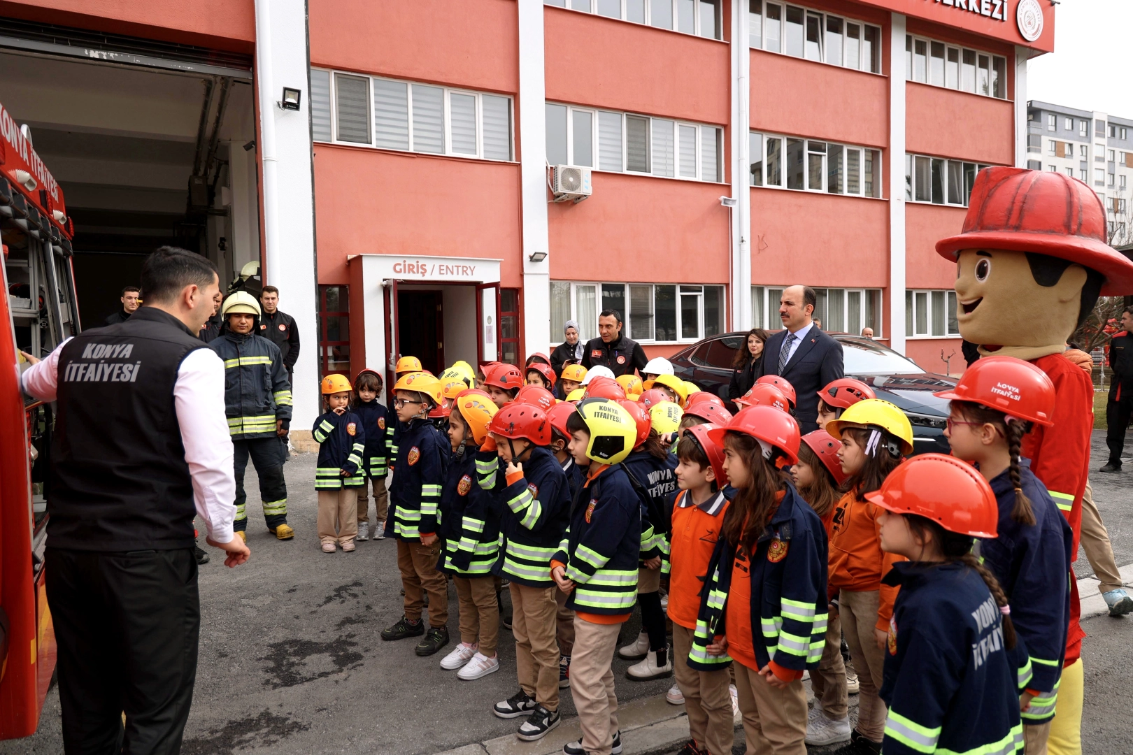 Konya &rsquo;da 45 bin ilkokul 1'lere itfaiye eğitimi