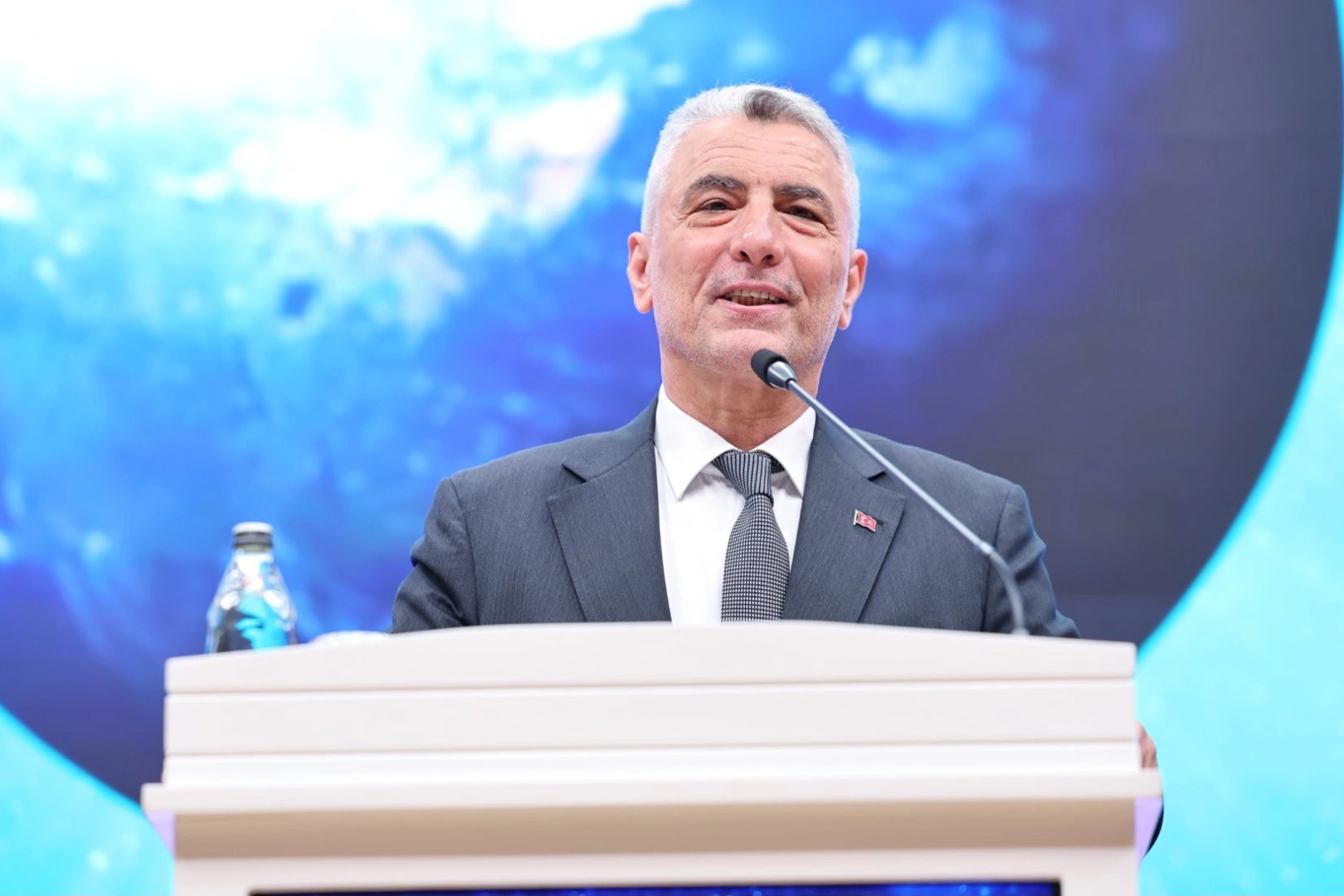 Bakan Bolat: İhracat iklimi g&uuml;&ccedil;leniyor