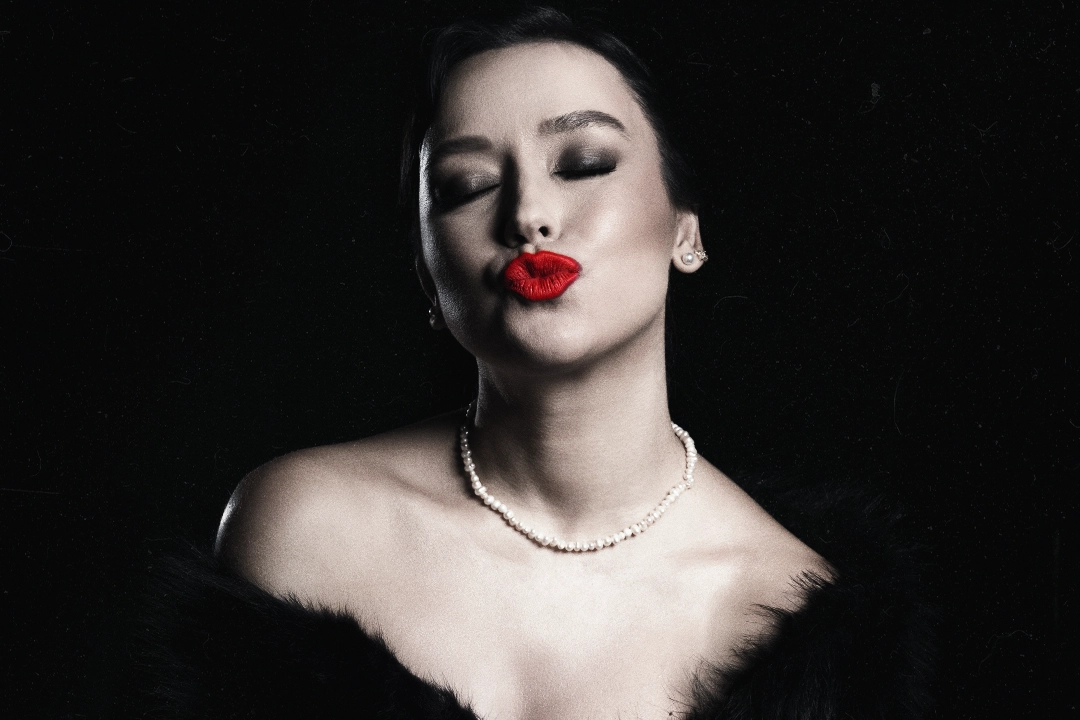 Tuğba bizi Sezen&rsquo;e g&ouml;t&uuml;r! Senfonik Vol.3 yakında A&ccedil;ıkhava&rsquo;da