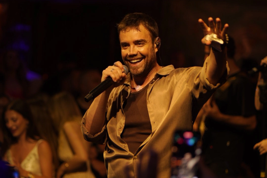 Murat Dalkılı&ccedil;&rsquo;tan İstanbul&rsquo;da 5 saatlik m&uuml;zik ş&ouml;leni
