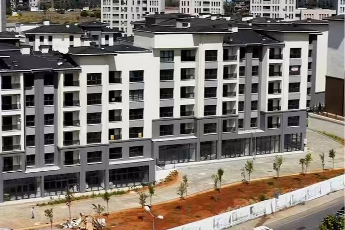 Bakan Murat yarın kiraya sunulacak TOKİ&rsquo;nin Ataşehir&rsquo;deki konutları paylaştı