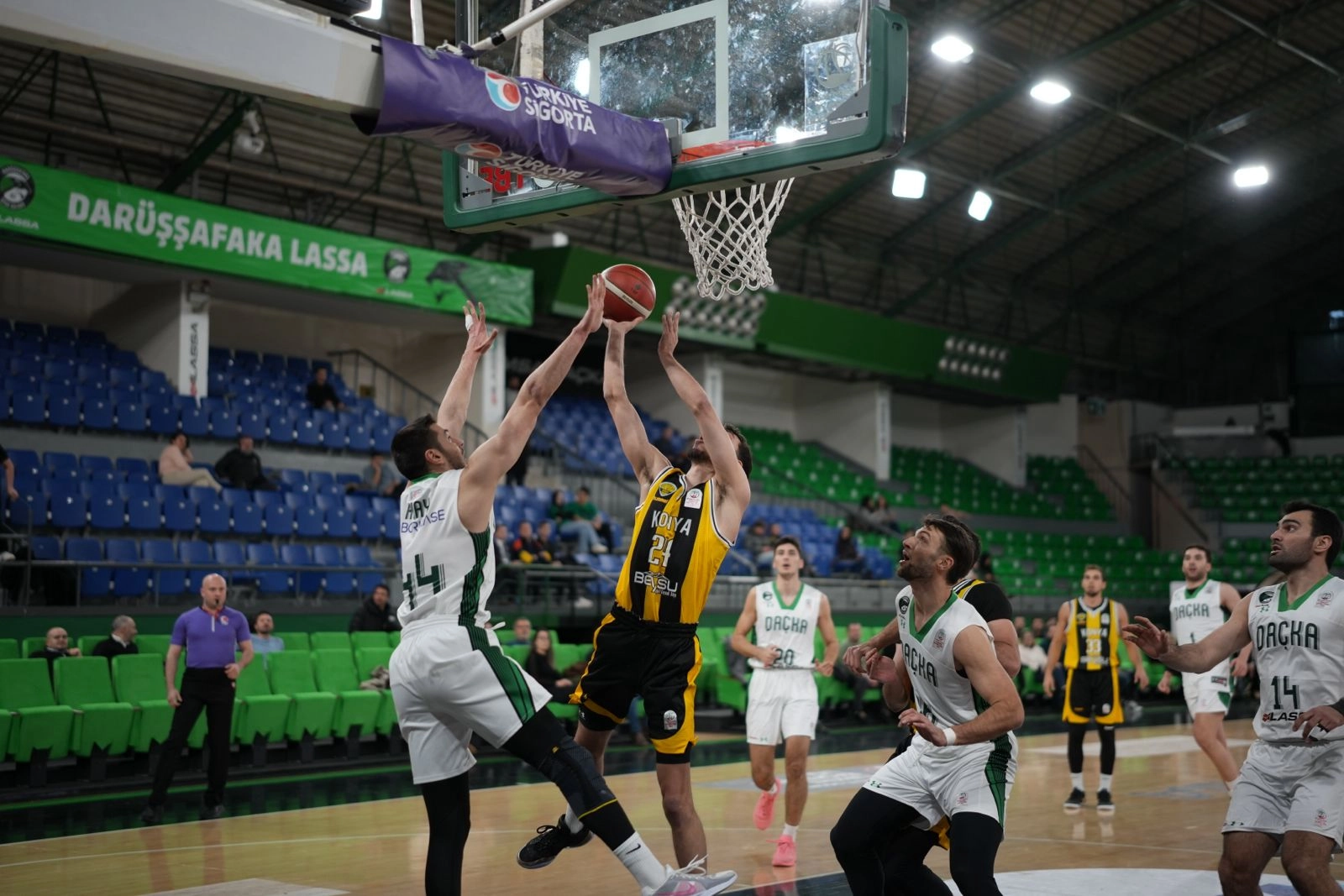 Konya B&uuml;y&uuml;kşehir Federasyon Kupası'nda adını yarı finale yazdırdı