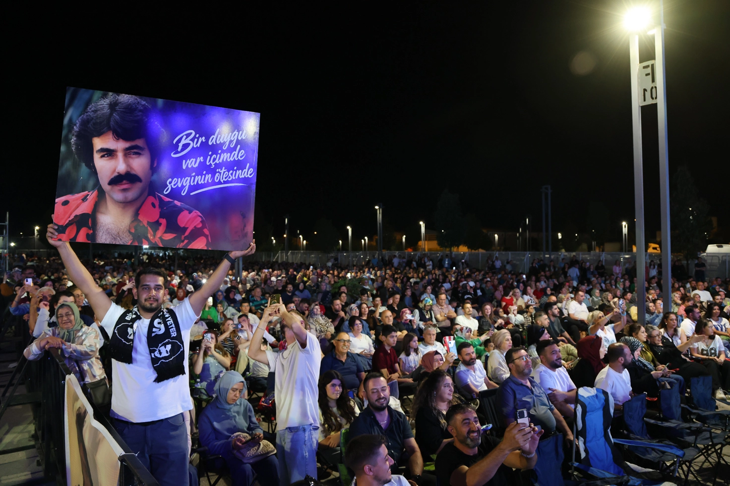 Konya Sel&ccedil;uklu'da b&uuml;y&uuml;k arabesk gecesi