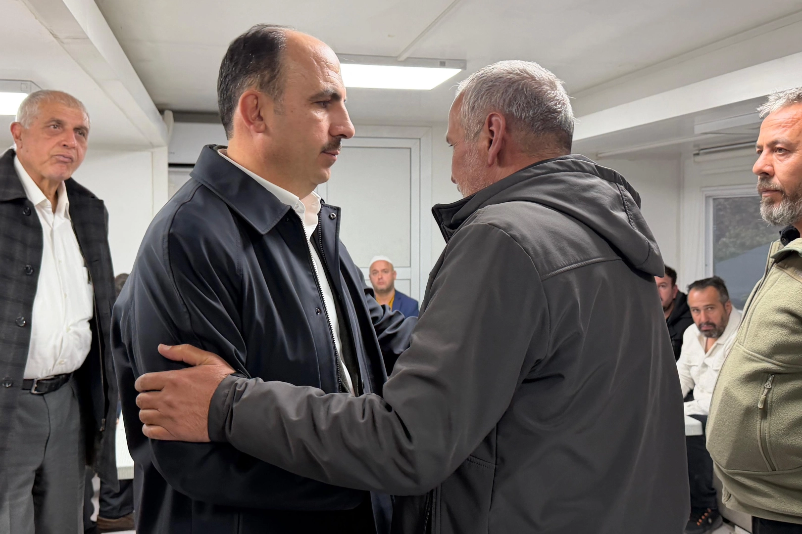 Konya'da Başkan Altay şehit ailesine taziye ziyaretinde bulundu