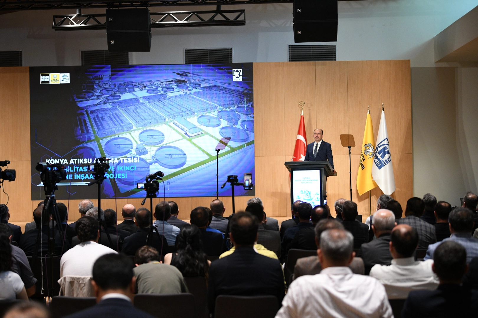 Başkan Altay: Konya modeli belediyecilik ile m&uuml;hr&uuml;m&uuml;z&uuml; vuruyoruz
