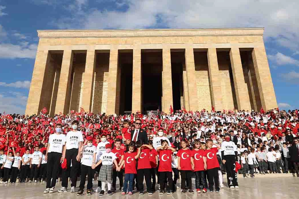 L&Ouml;SEV'den Atat&uuml;rk&rsquo;&uuml;n huzuruna davet