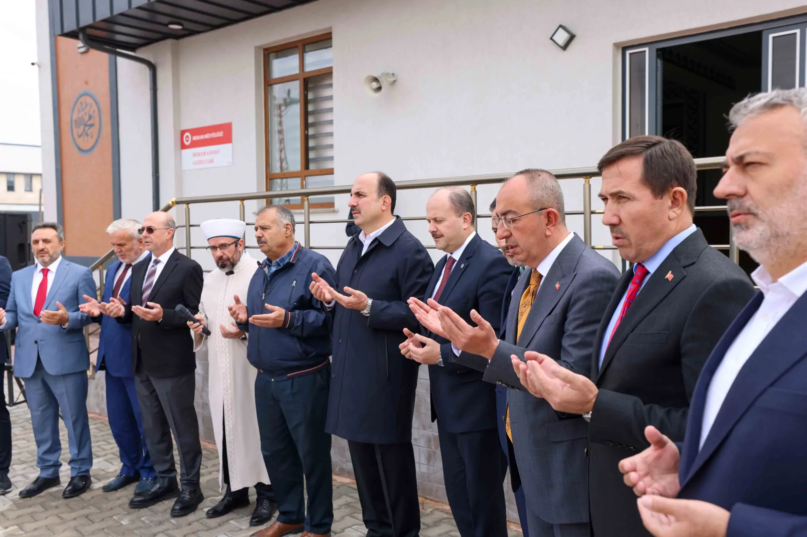 Konya Meram'da Gazze Camii ibadete a&ccedil;ıldı