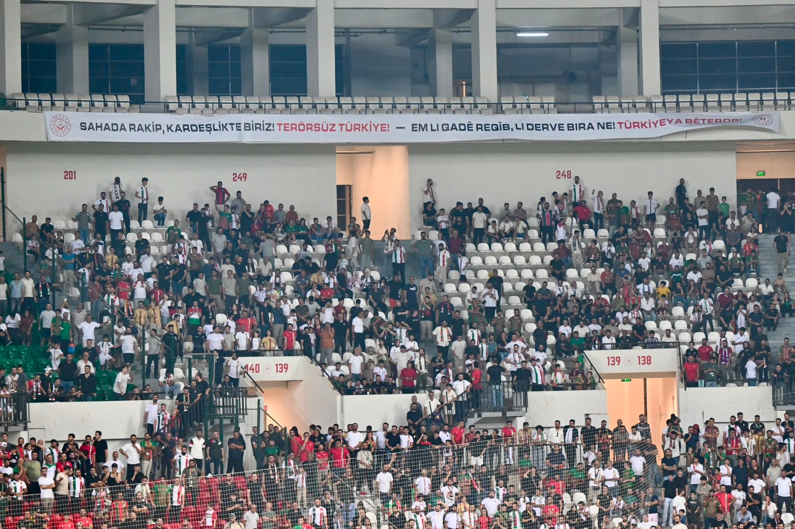 İki bakanlıktan S&uuml;per Lig ma&ccedil;ında kardeşlik mesajı