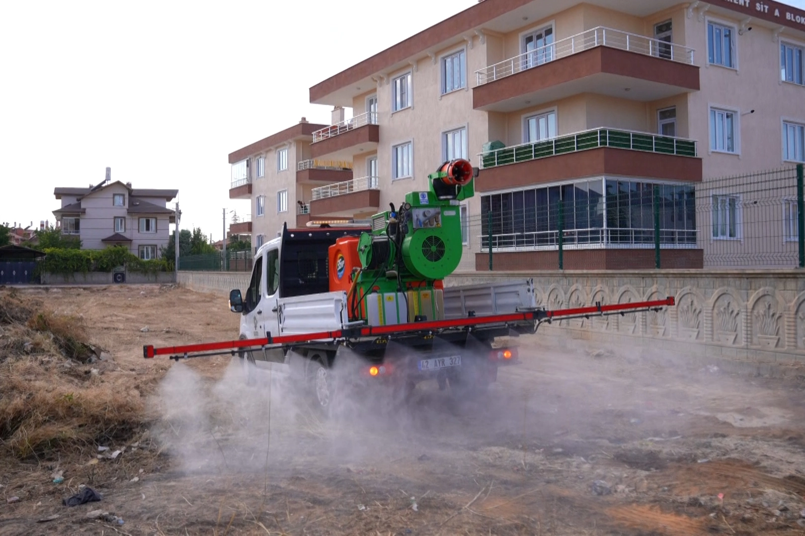 Konya Karatay'da haşereyle m&uuml;cadele genişliyor