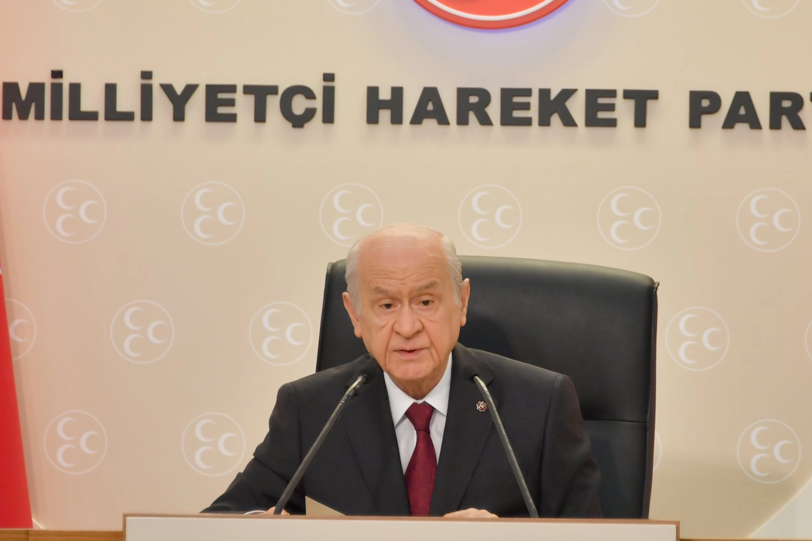 Bah&ccedil;eli: Ahilik, s&uuml;rd&uuml;r&uuml;lebilir toplumsal dengenin adıdır