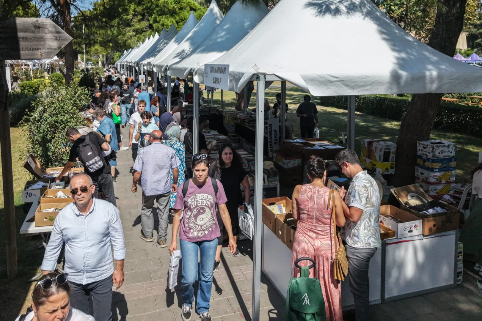K&uuml;lt&uuml;rpark&rsquo;ta edebiyat ş&ouml;leni başladı