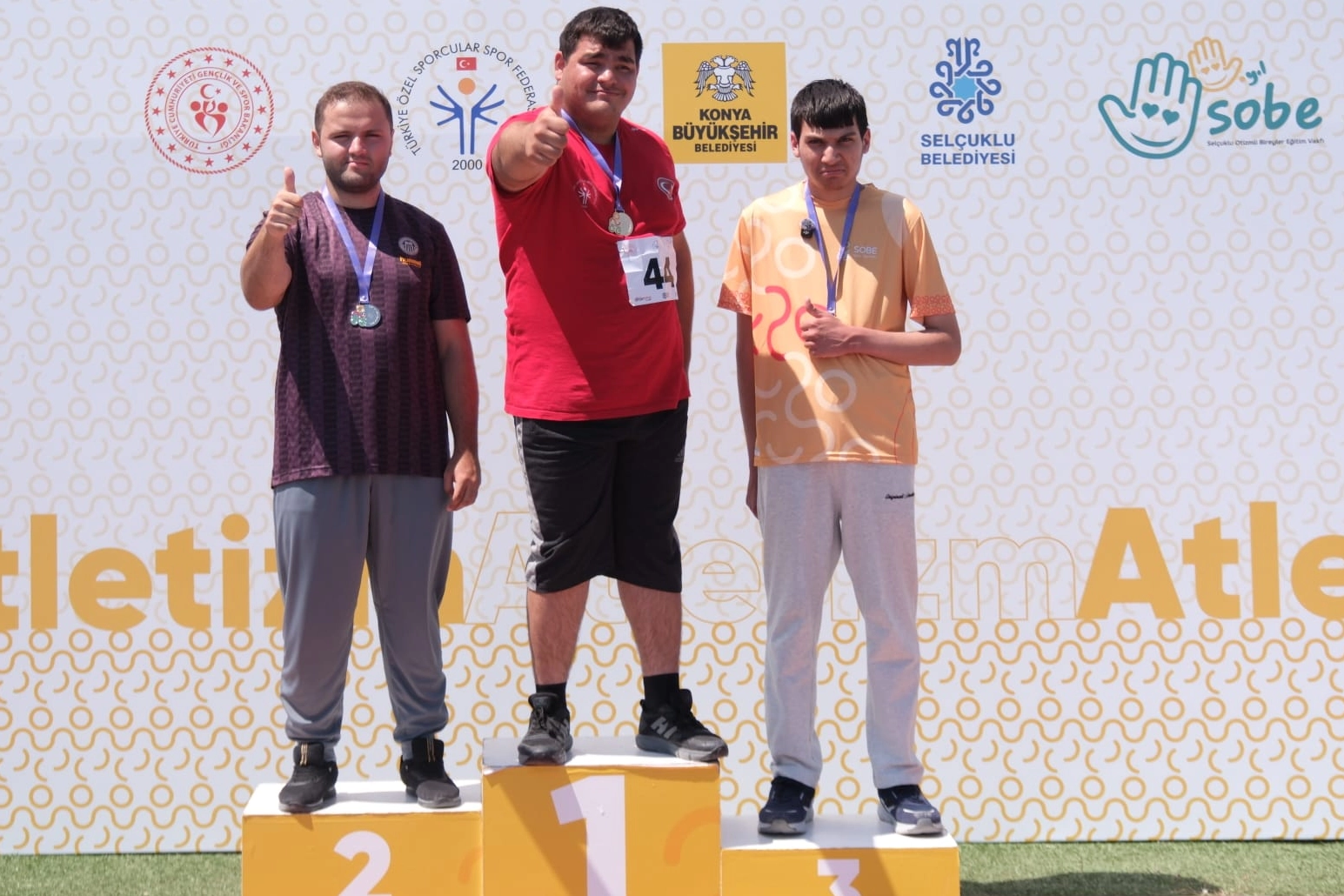 SOBE Spor'dan 'Otizm Spor Oyunları&rsquo;nda 10 madalya