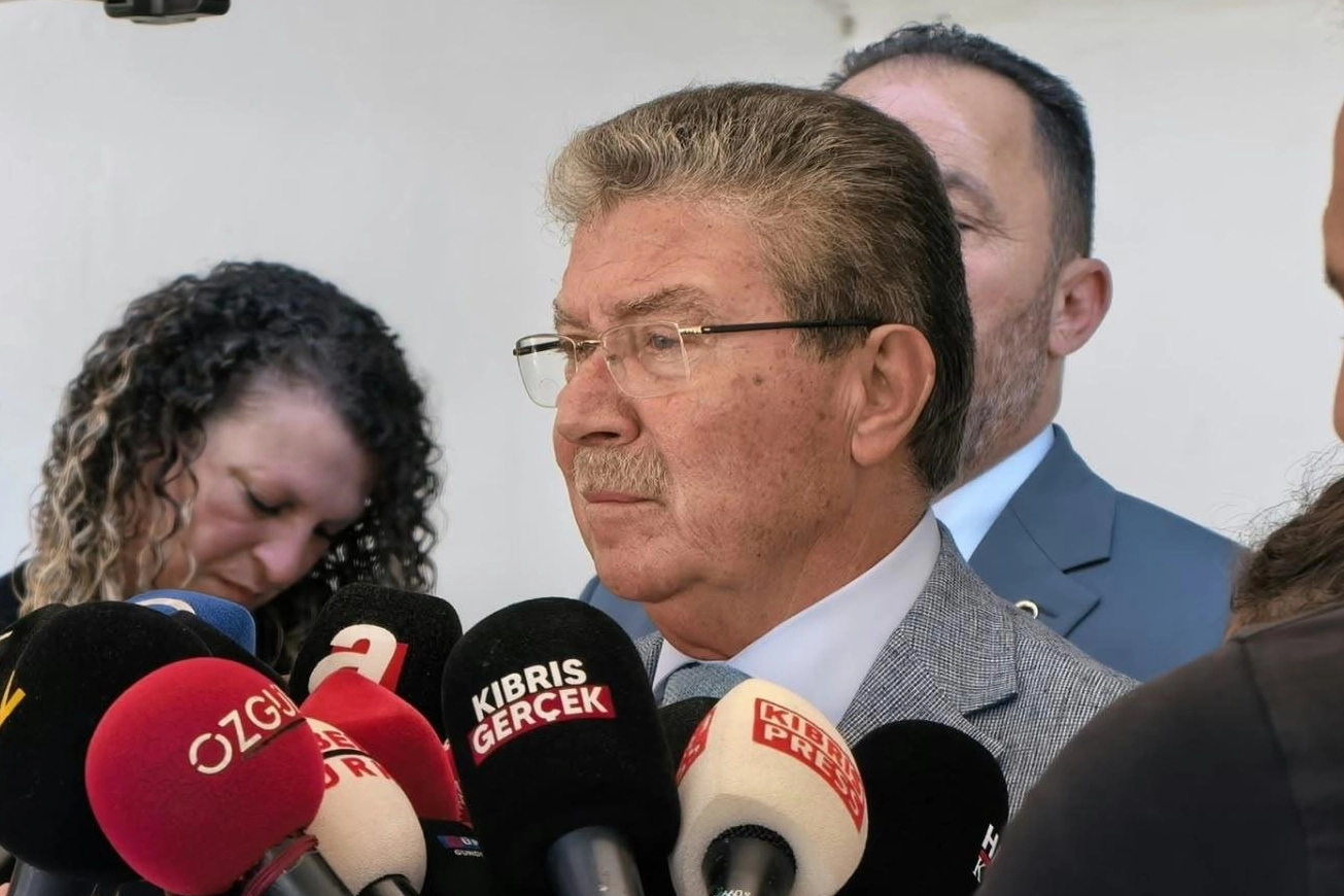 KKTC Başbakanı &Uuml;stel: Filo Jet mağdurları hak m&uuml;cadelesinde yalnız değil