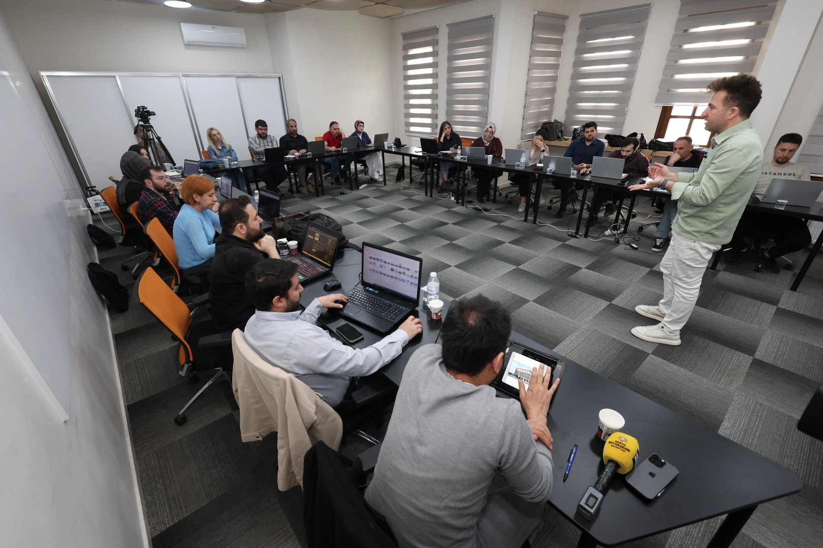 Konya B&uuml;y&uuml;kşehir&rsquo;den personeline yapay zek&acirc; eğitimi