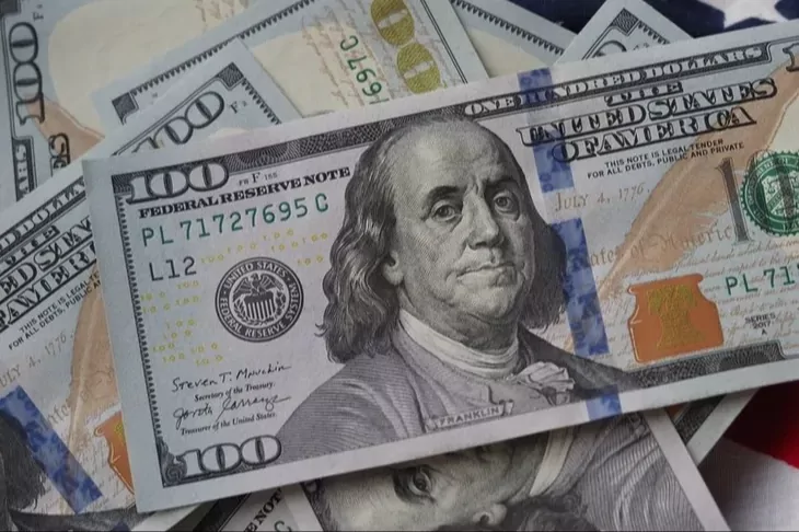 Reel sekt&ouml;r&uuml;n net d&ouml;viz a&ccedil;ığı Temmuz&rsquo;da 210,8 milyar dolara &ccedil;ıktı!