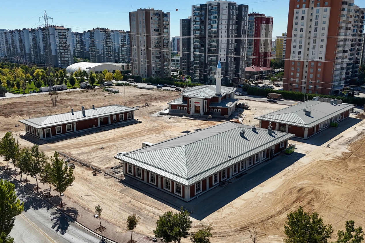 Sel&ccedil;uklu Yazır Mahalle K&uuml;lliyesi'nde son r&ouml;tuşlar