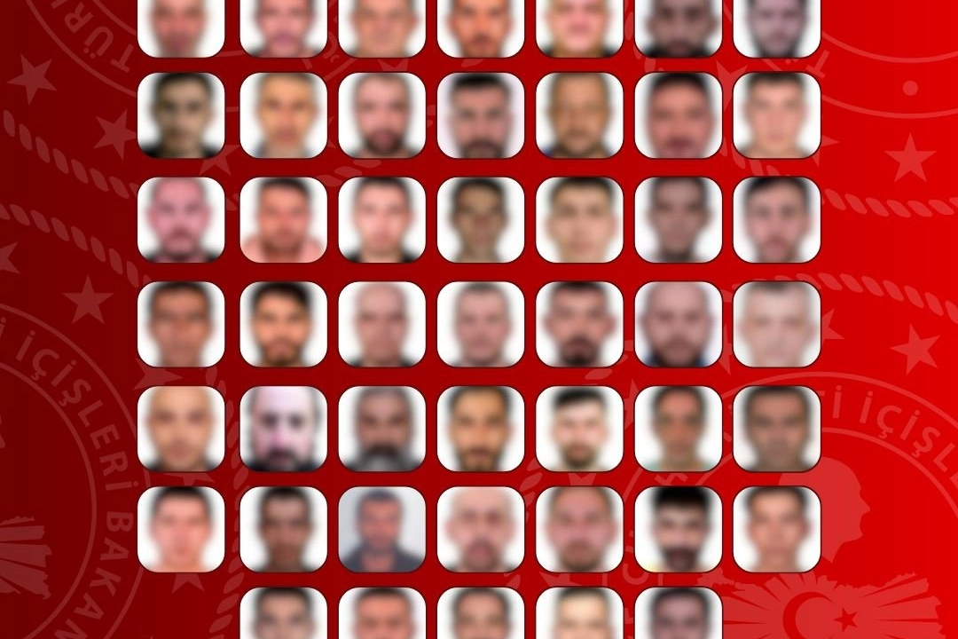 İ&ccedil;işleri: Aranan 76 su&ccedil;lu T&uuml;rkiye'ye iade edildi