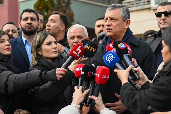 &Ouml;zg&uuml;r &Ouml;zel'den Uğur Mumcu a&ccedil;ıklaması