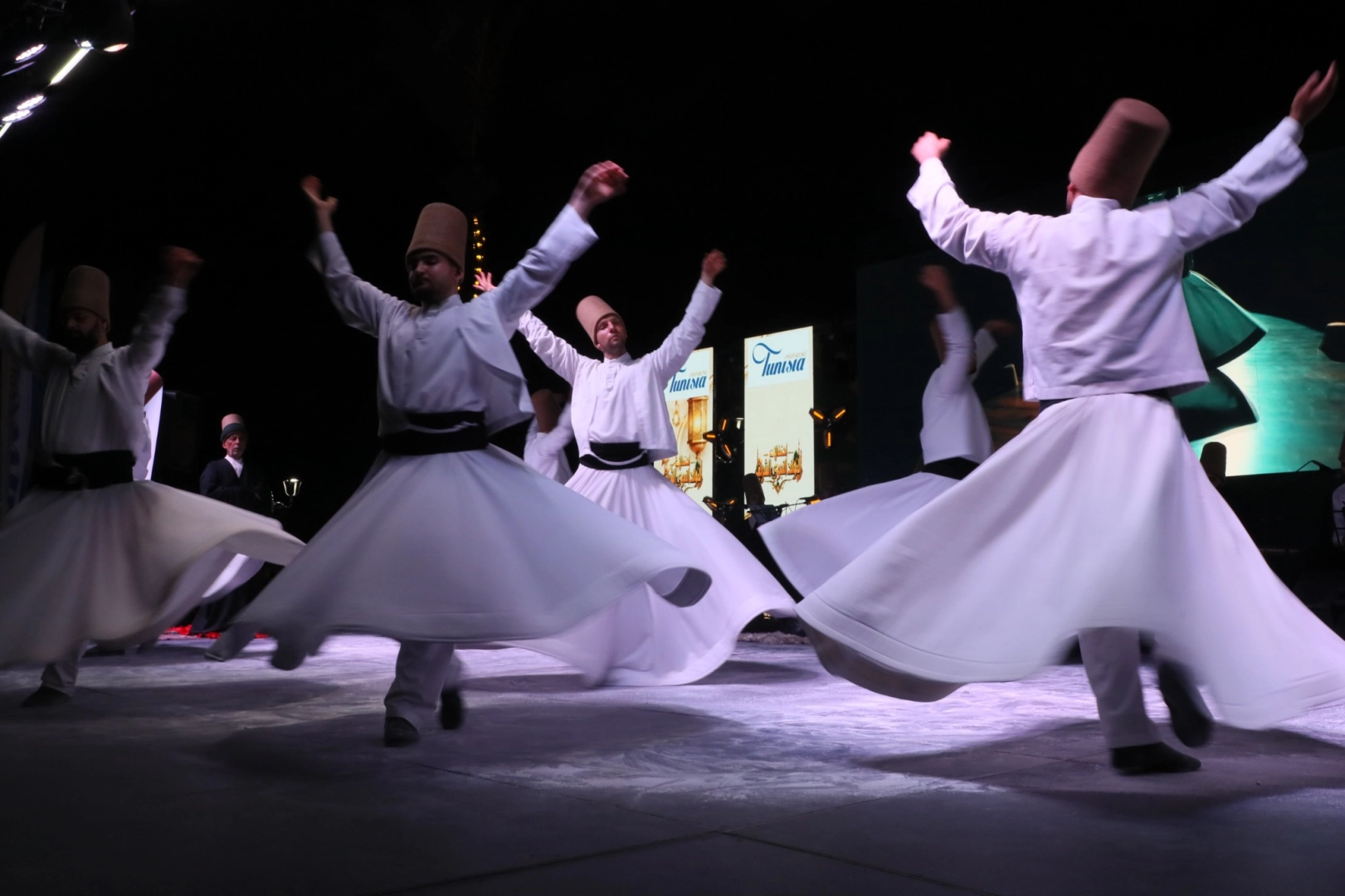 Konya tasavvuf geleneği Tunus&rsquo;ta g&ouml;n&uuml;llere dokundu