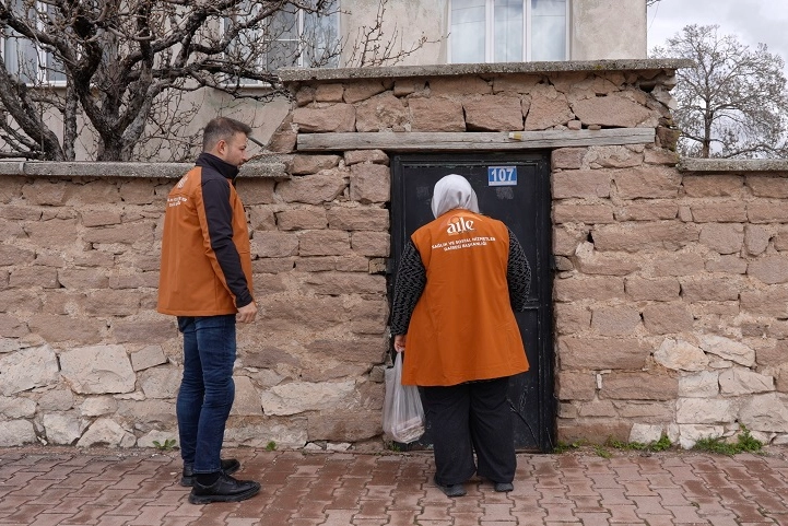 Konya B&uuml;y&uuml;kşehir'den &ccedil;ınarlara vefa