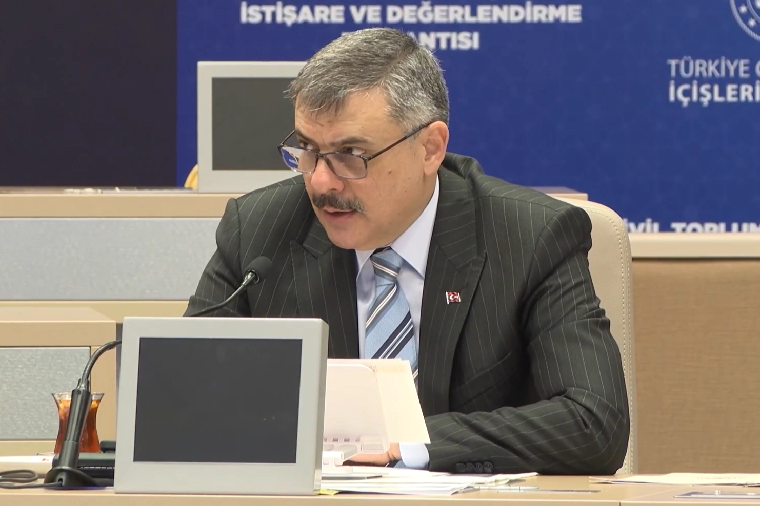 Bakan &Ccedil;ift&ccedil;i: G&ouml;&ccedil; doğru y&ouml;netildiğinde stratejik fırsattır