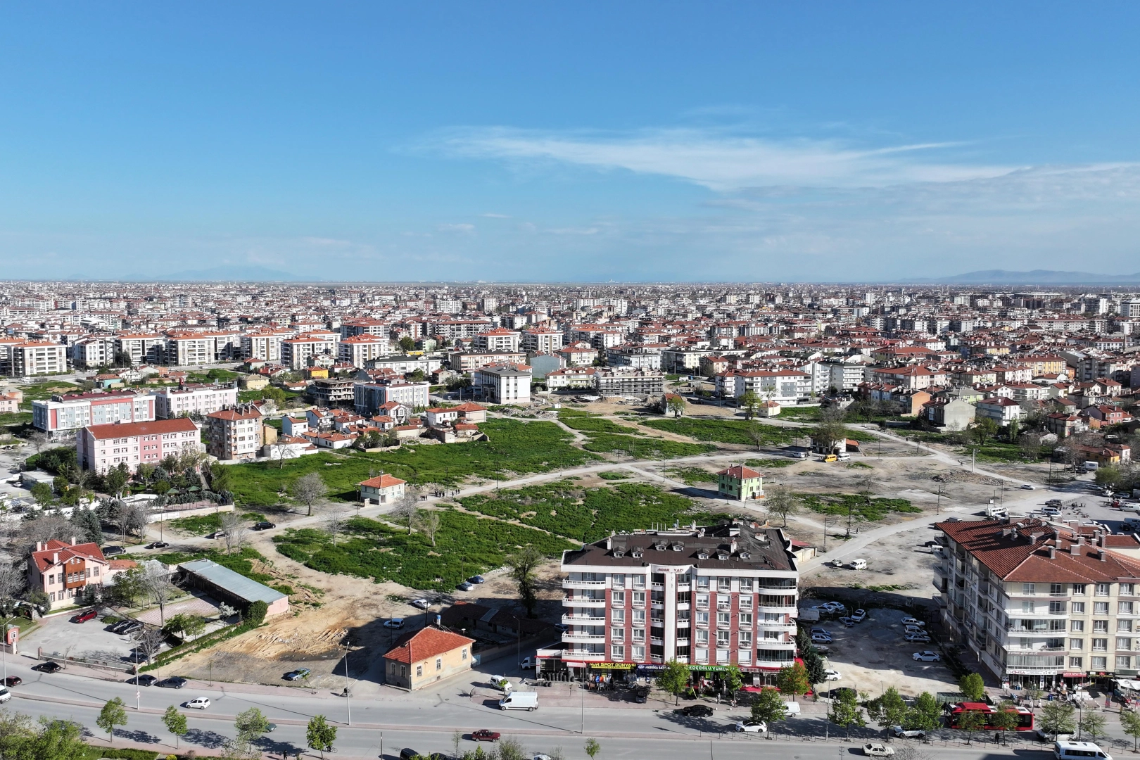 Konya'da kentsel d&ouml;n&uuml;&uuml;ş&uuml;m alanına yakın mercek
