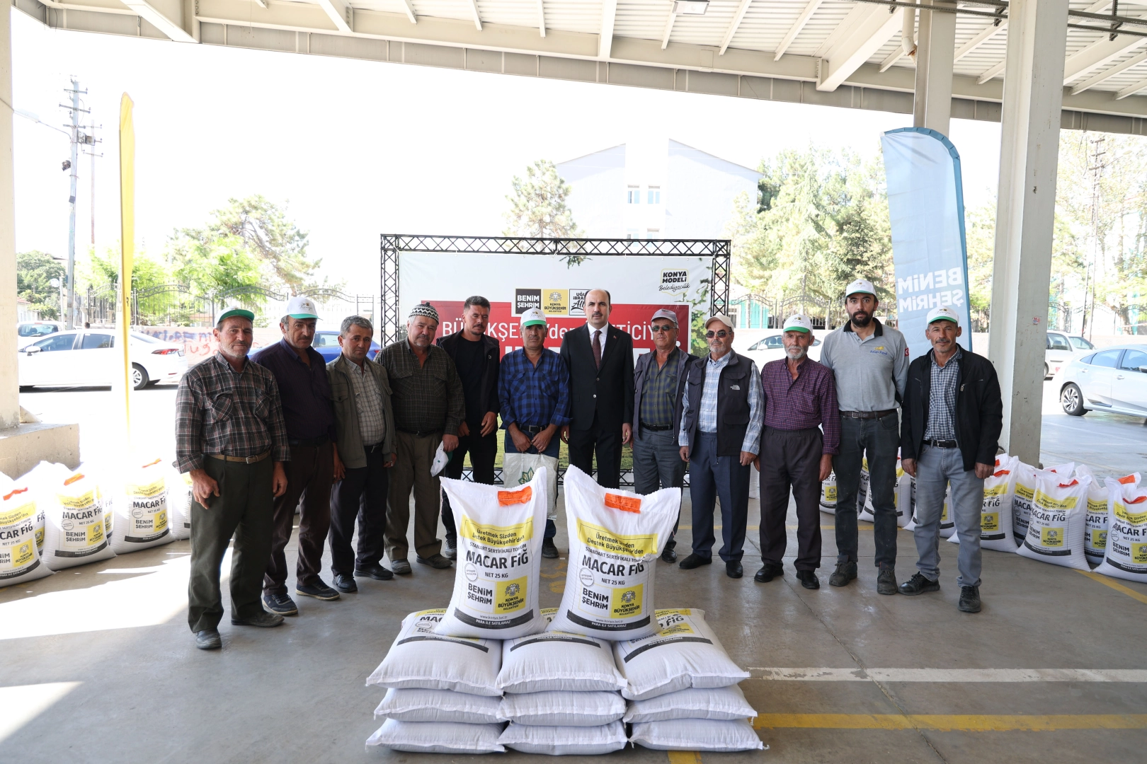 Konya&rsquo;da &ccedil;ift&ccedil;iye destek b&uuml;y&uuml;yor!