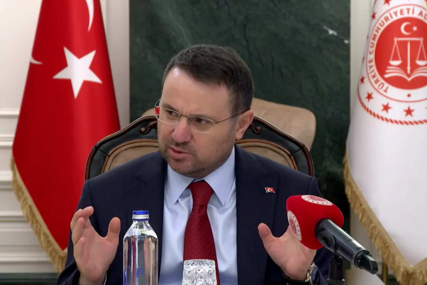 Fon soruşturmalarında 5'inci dalga... 34 ş&uuml;pheli hakkında g&ouml;zaltı