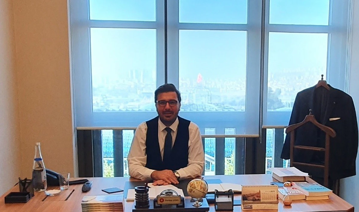 41 Yaşında 41 Eser: Emrihan Aydın&rsquo;dan Rekor Kıran &Uuml;retkenlik Hik&acirc;yesi