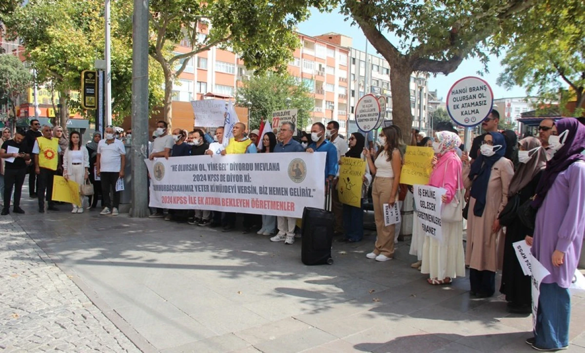 Atanamayan öğretmenler, atama bekliyor