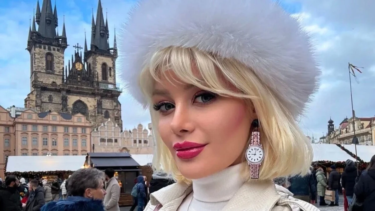 Ayşeg&uuml;l Eraslan&rsquo;ın &Ouml;l&uuml;m&uuml;nde Cinayet Ş&uuml;phesi: El Yazısı Onun Değil, Boynu Sıkılmış!