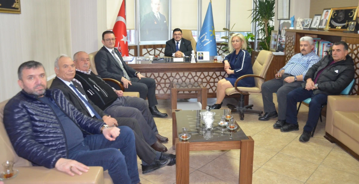 CHP Konya Milletvekili Bektaş&rsquo;tan, İYİ partiye hayırlı olsun ziyareti