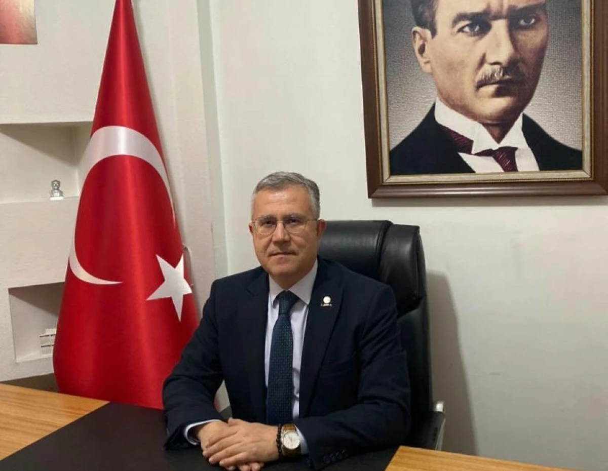 Eğitim-İş Konya Şube Başkanı Ertuğrul: 19 Mayıs, T&uuml;rkiye Cumhuriyeti&rsquo;nin kurulmasının ilk adımıdır