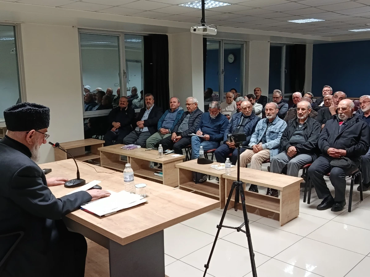 İlahiyat&ccedil;ı ve siyaset&ccedil;i Ahmet Ak&ccedil;ael: Filmlere Sığmayan Hatıralar Yaşadık