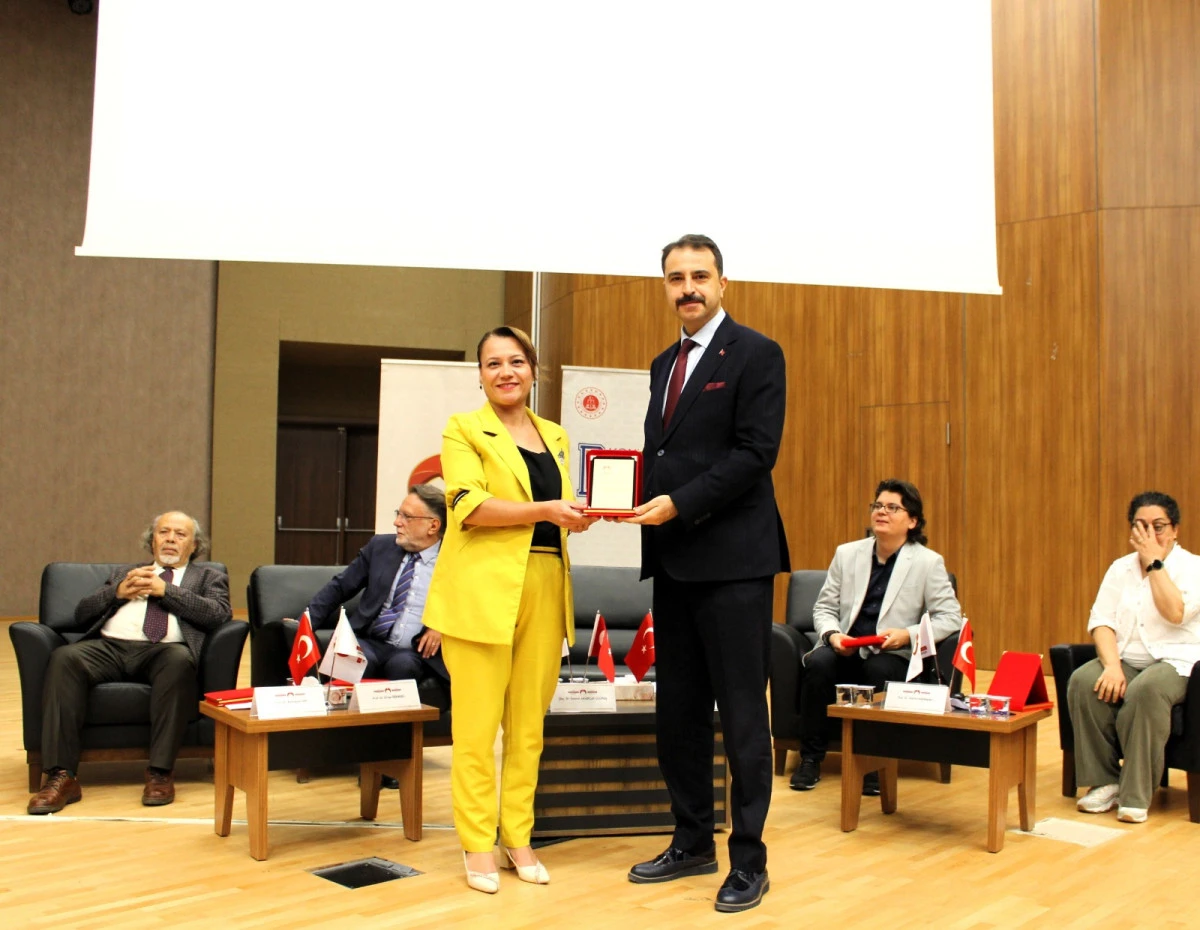 KGT&Uuml;&rsquo;&rsquo;de Denetimli Serbestlikte Ailenin D&ouml;n&uuml;şt&uuml;r&uuml;c&uuml; G&uuml;c&uuml; Ele Alındı